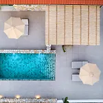 Βίλα Nomas With Private Pool