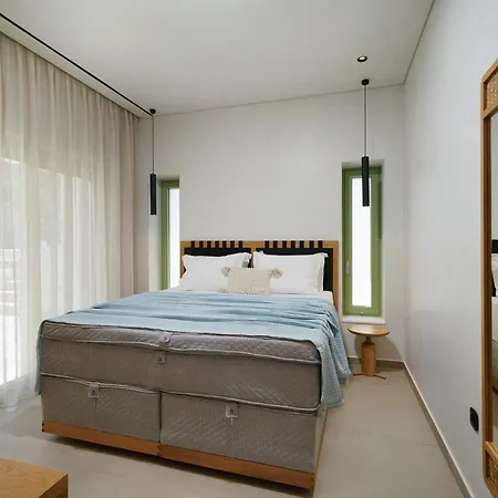 Nomas With Private Pool Vila Potos