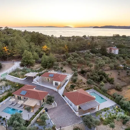 Nomas With Private Pool Βίλα Ποτός