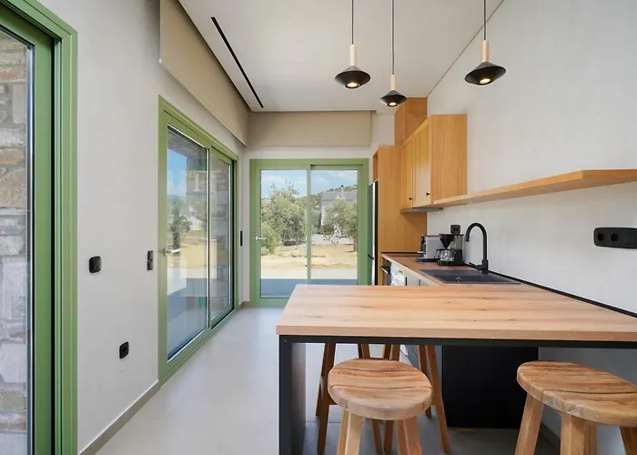 Nomas With Private Pool Villa